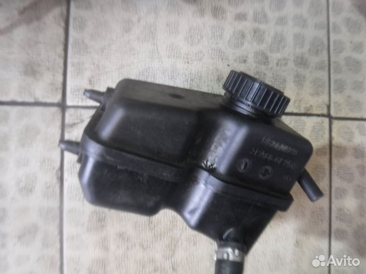 Трубки гур Peugeot 406