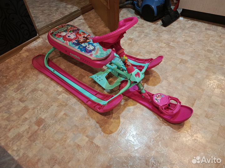 Сани-снегоход