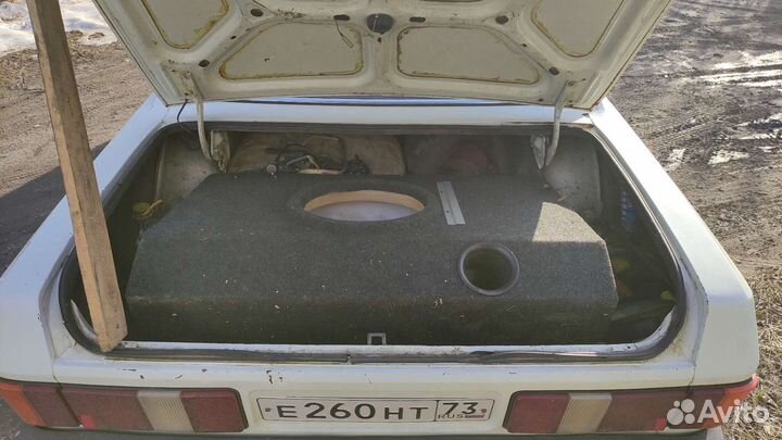 Короб для сабвуфера