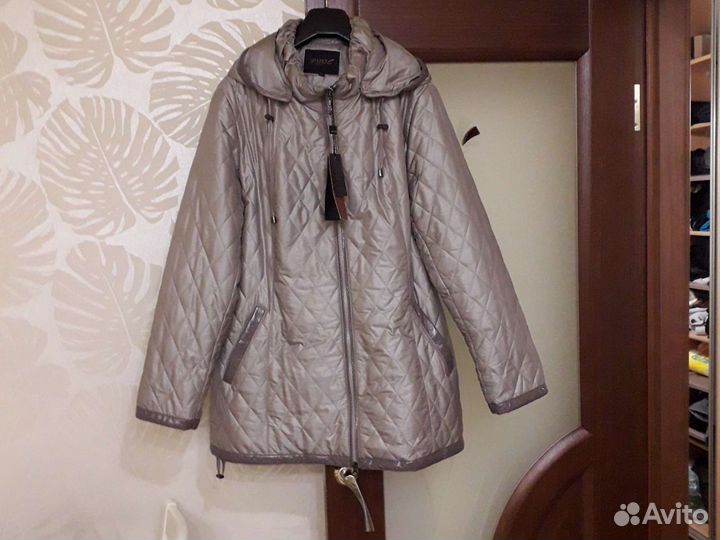 Куртка демисезонная женская 56-58