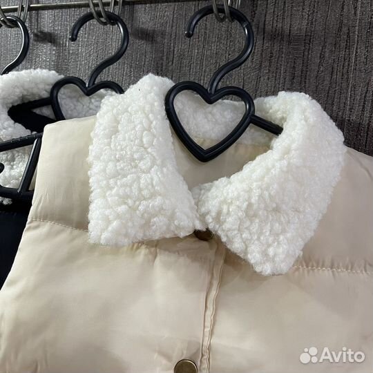 Детская жилетка новая