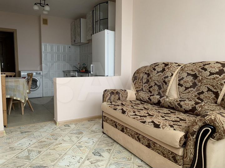 2-к. квартира, 46 м², 9/9 эт.