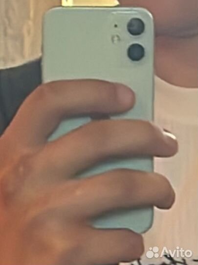 Телефон iPhone 12 mini