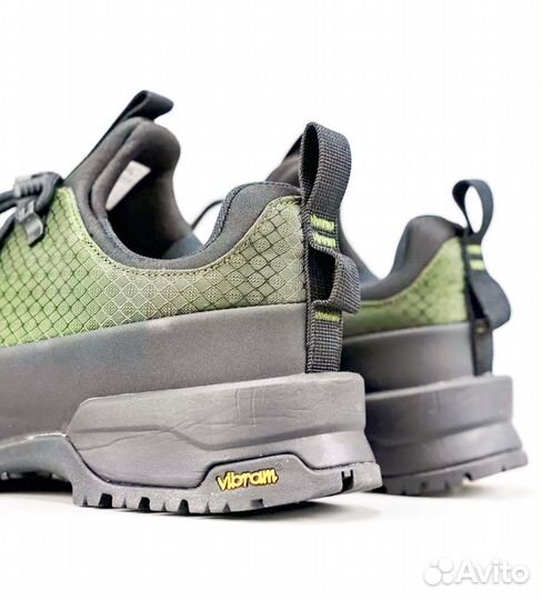 Кроссовки the north face gore tex