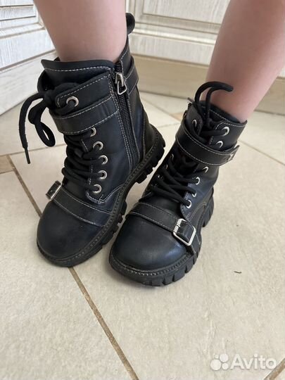Продам ботинки для девочки