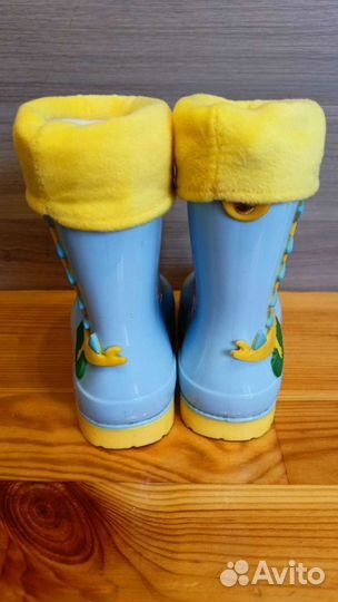Резиновые сапожки