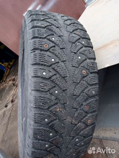 Nokian Tyres Hakkapeliitta 4 185/65 R15