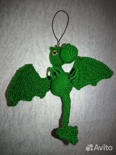 Дракончики-символ будущего 2024 года