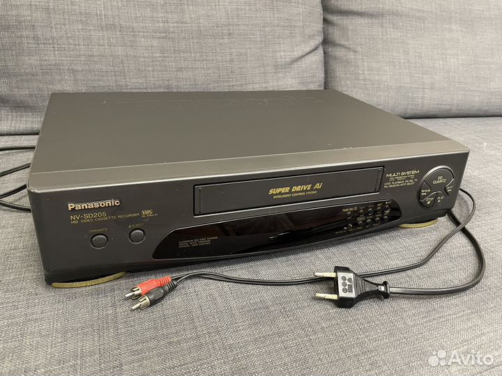 Видеомагнитофон panasonic