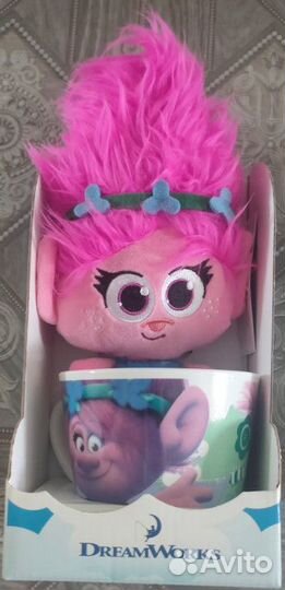 Кружка с игрушкой