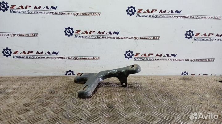 Кронштейн бампера левый Man Tgl Tgm