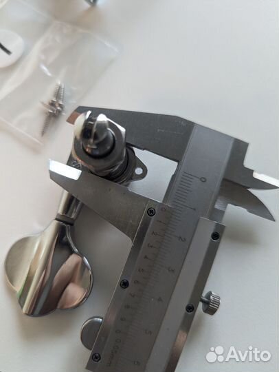 Колки басс гитары Precision Bass