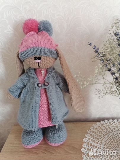 Игрушка вязаная Заяц-Тильда