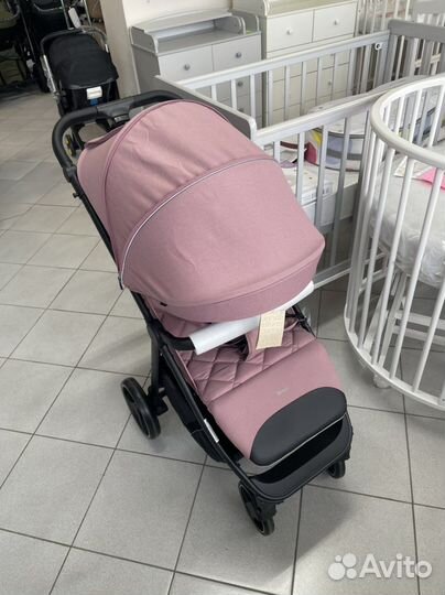 Коляска Carrello Bravo Crystal Pink CRL-8512