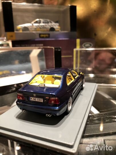 Bmw e39 m5 1:43 neo