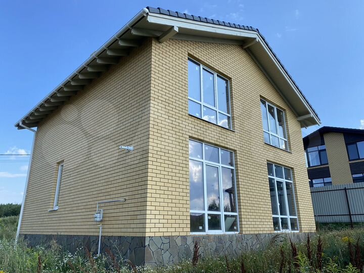 Дом 134 м² на участке 4 сот.