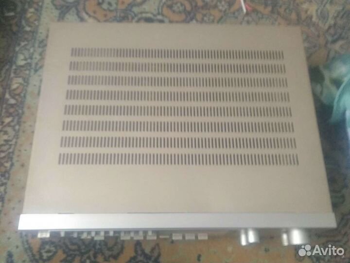 Уселитель Marantz PM 750 DC