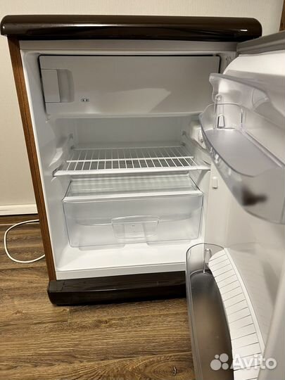 Холодильник Indesit MT 08 T