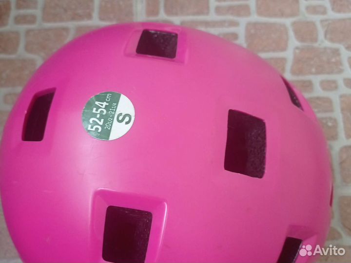 Роликовые коньки