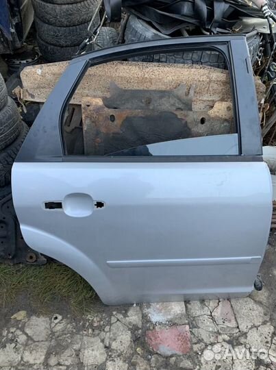 Дверь задняя правая Фокус 2 разборка