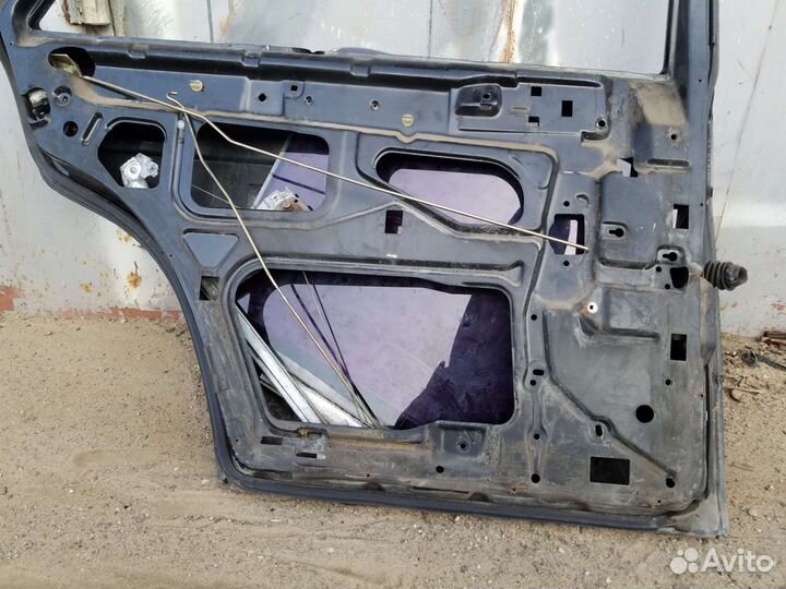 Дверь мерседес w 201 190