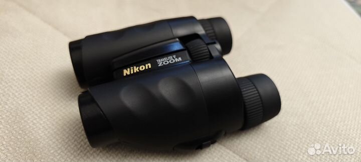 Бинокль Nikon 8-24х25 Travelite V