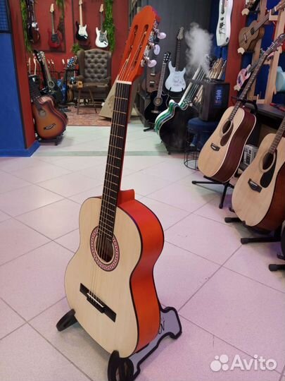 Акустическая гитара