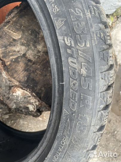 Michelin X-Ice North XIN2 235/45 R18