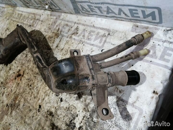 Горловина бака Hyundai Solaris / Kia Rio 3