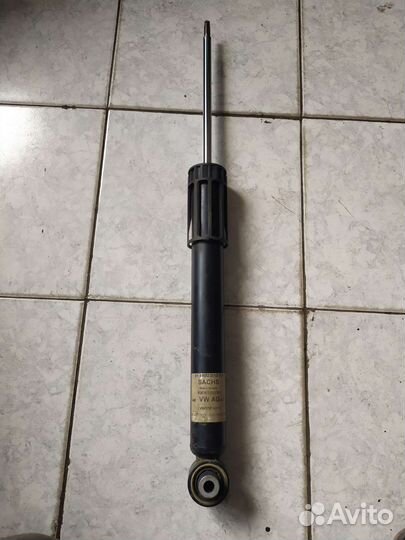 Амортизатор, отбойники, пружина Volkswagen Golf