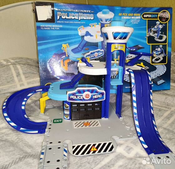 Трехуровневая парковка (в коробке)