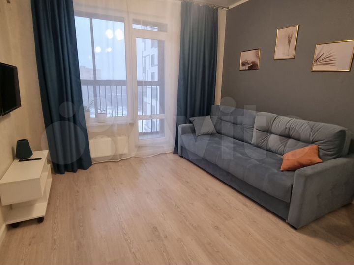 2-к. квартира, 45 м², 8/25 эт.