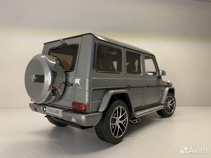 Mercedes g65 AMG 1:18 Almost Real