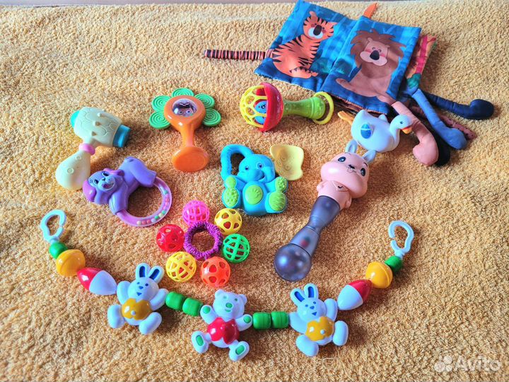 Игрушки комплектом