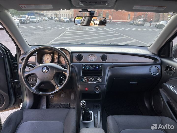 Mitsubishi Outlander 2.0 МТ, 2004, 238 000 км