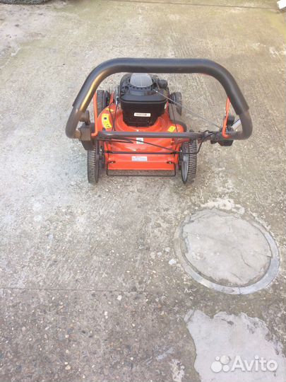 Газонокосилка бензиновая