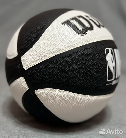 Размер 7. Баскетбольный мяч Wilson DRV endure