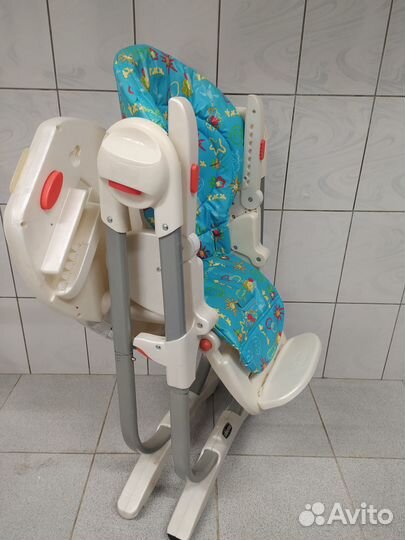 Стульчик Chicco для кормления малыша