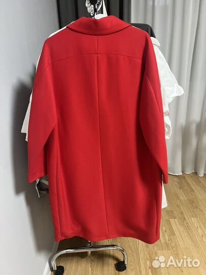 Пальто демисезонное