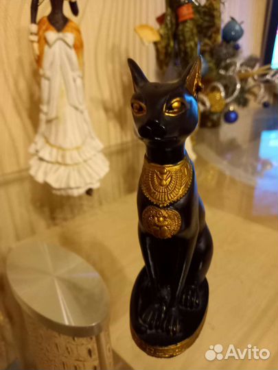 Статуэтка из полистоуна (искусств камень)