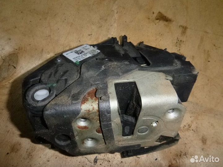 Замок двери задней левой ford focus III 2011