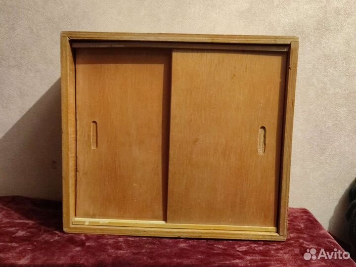 Полка навесная, аптекарский шкафчик, СССР, дерево
