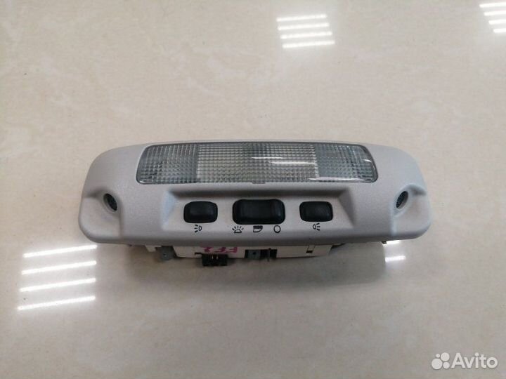 Плафон подсветки салона Ford Focus 2 седан hwda