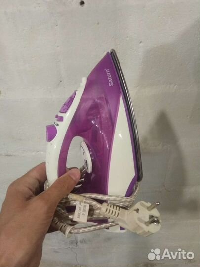 Утюг Saturn