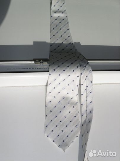 Галстук мужской б/у