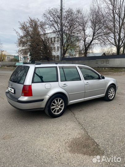 Volkswagen Golf 2.0 МТ, 2003, 320 000 км