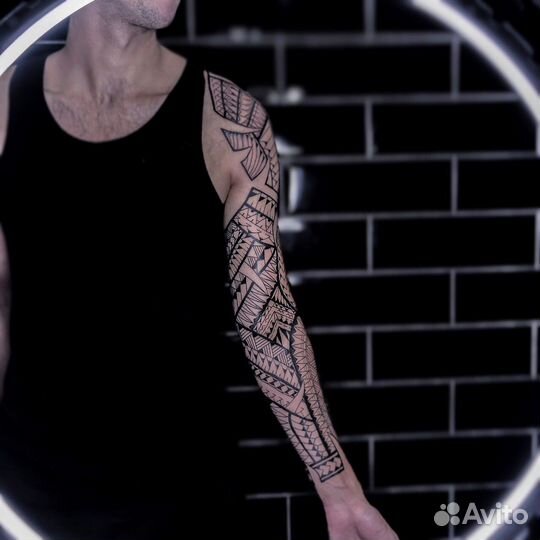 Большие татуировки, тату мастер