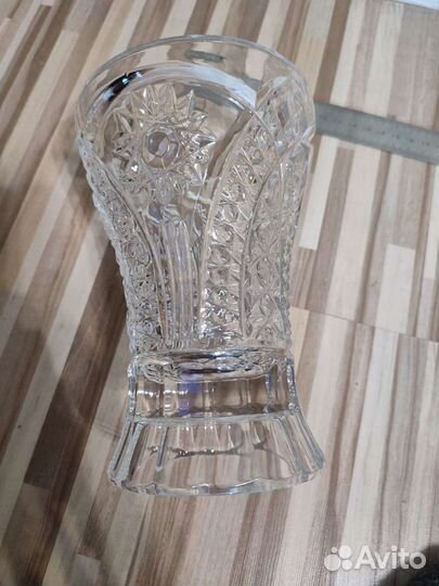 Хрустальная ваза для цветов