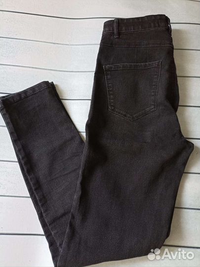 Джинсы S