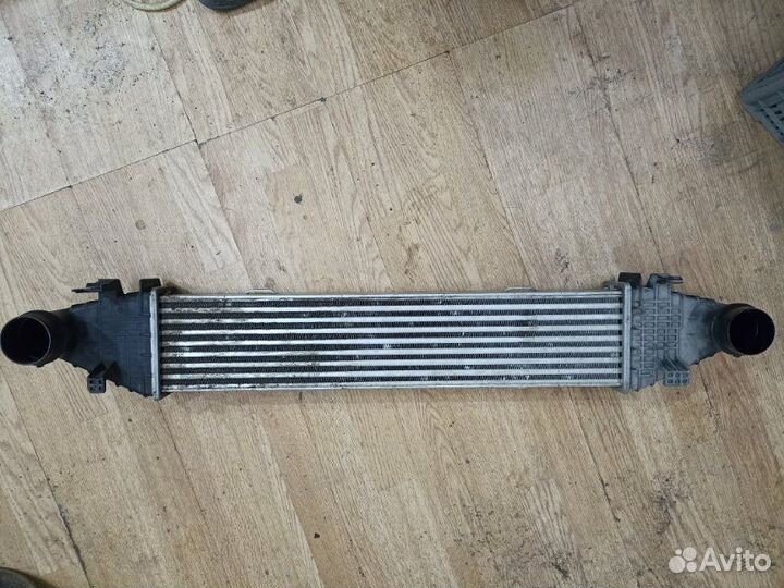 Интеркулер Mercedes-Benz C-Class W204 2007-2015